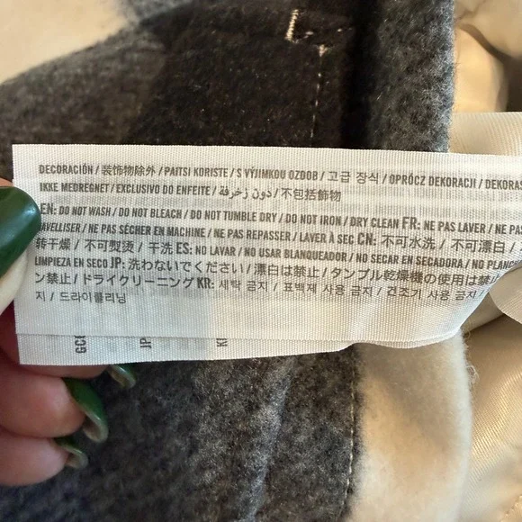 Abercrombie & Fitch Womens Black White Buffalo Check Cropped Plaid Jacket Medium - Picture 5 of 9